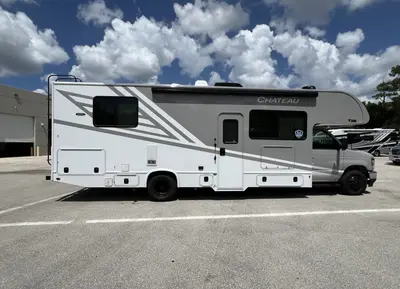 2027 Thor Motor Coach Chateau photo 19