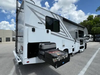 2027 Thor Motor Coach Chateau photo 21