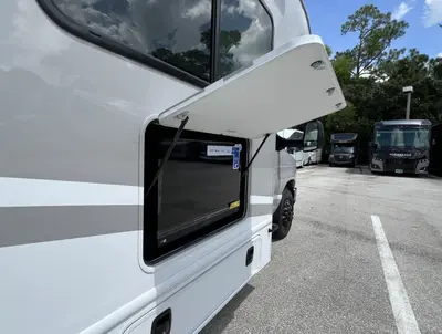 2027 Thor Motor Coach Chateau photo 22