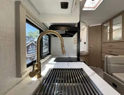 2027 Thor Motor Coach Chateau photo 11