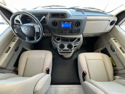 2027 Thor Motor Coach Chateau photo 2
