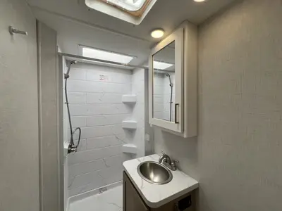 2027 Thor Motor Coach Chateau photo 18