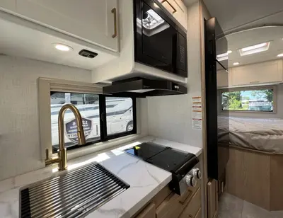 2027 Thor Motor Coach Chateau photo 9