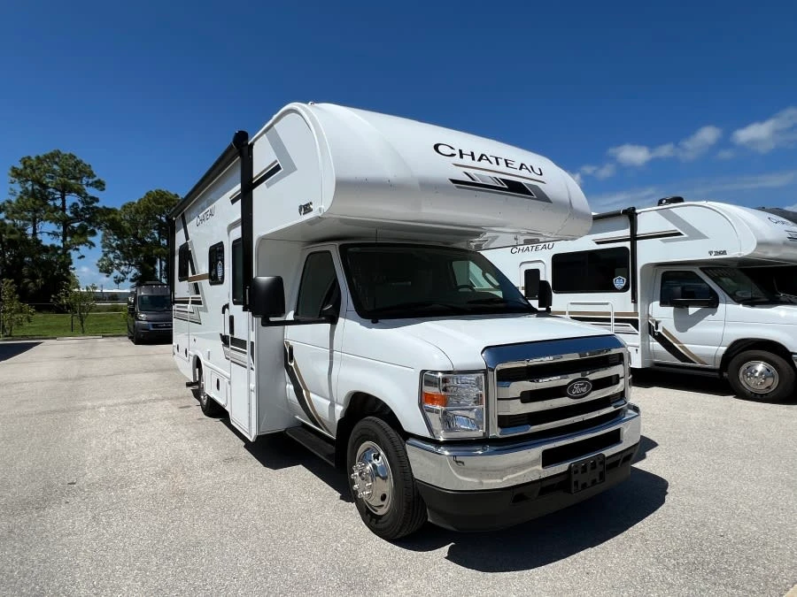 2027 Thor Motor Coach Chateau exterior