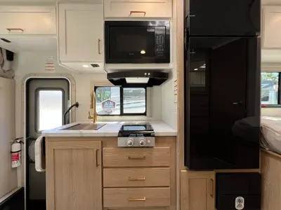 2027 Thor Motor Coach Chateau photo 8