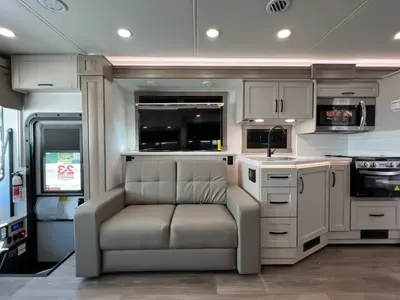 2027 Entegra Coach Vision XL photo 7