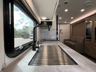 2027 Entegra Coach Odyssey photo 10