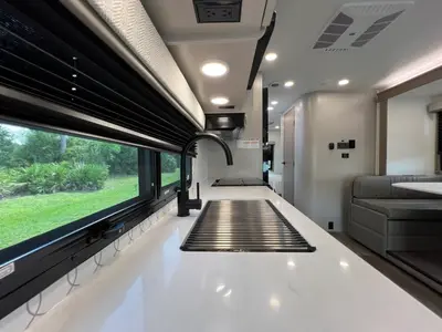 2027 Entegra Coach Odyssey photo 10