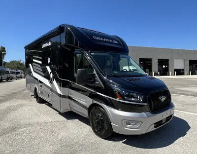 New 2027 Thor Motor Coach Gemini 24KB