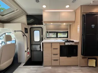 2027 Thor Motor Coach Gemini photo 7