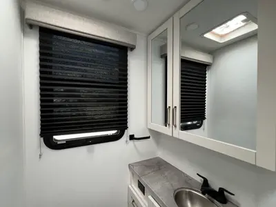 2027 Entegra Coach Odyssey photo 20