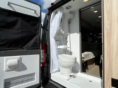 2027 Entegra Coach Ethos photo 13