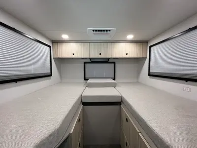 2027 Entegra Coach Condor photo 13