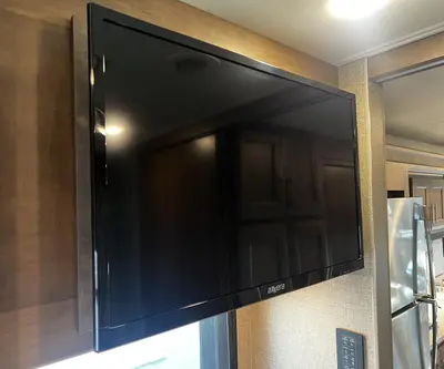 2021 Thor Motor Coach Omni photo 25