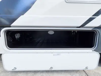 2023 Thor Motor Coach Quantum photo 25