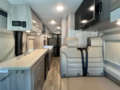 2024 Thor Motor Coach Sequence photo 6