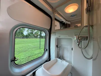 2023 Thor Motor Coach Sequence photo 18