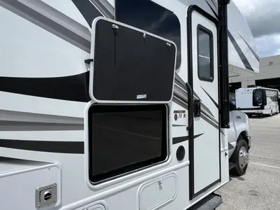 2023 Entegra Coach Odyssey photo 25