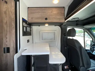 2026 Tiffin Motorhomes GH1 photo 13