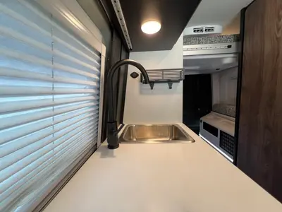 2026 Tiffin Motorhomes GH1 photo 9