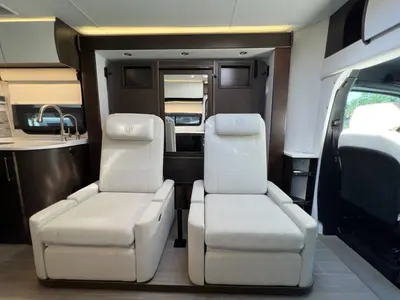 2020 Leisure Travel Unity photo 7