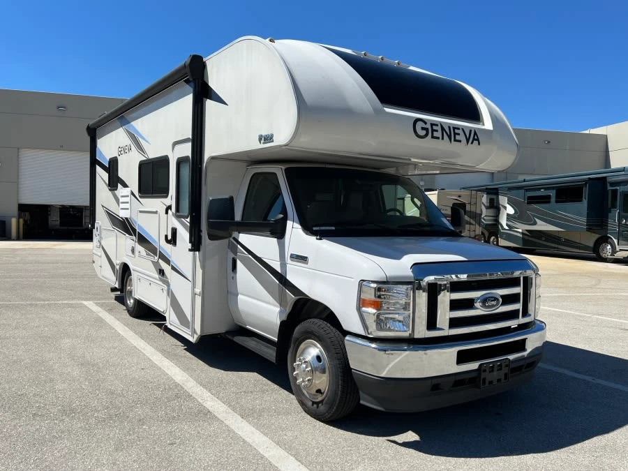 2023 Thor Motor Coach Geneva exterior