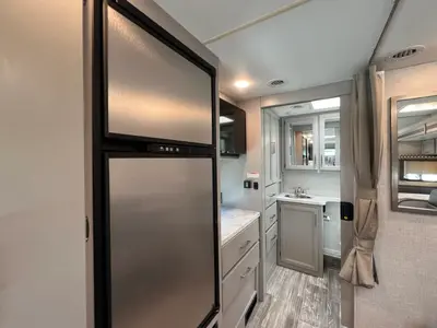2023 Thor Motor Coach Geneva photo 13