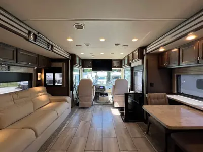 2021 Tiffin Motorhomes Allegro Open Road photo 4