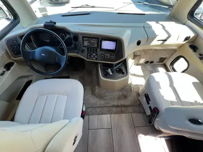 2021 Tiffin Motorhomes Allegro Open Road photo 2