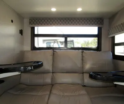 2022 Dynamax Corp Isata 3 Series photo 15
