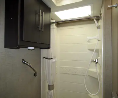 2019 Thor Motor Coach Compass photo 20