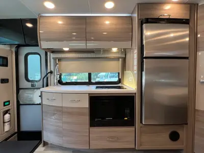 2024 Thor Motor Coach Delano photo 8