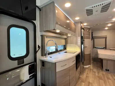 2024 Thor Motor Coach Delano photo 7