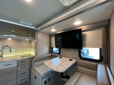 2023 Thor Motor Coach Delano photo 6