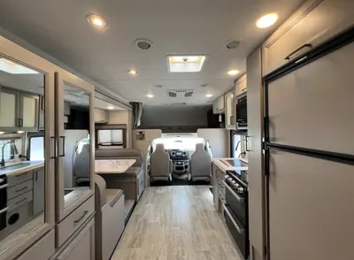 2024 Thor Motor Coach Chateau photo 3