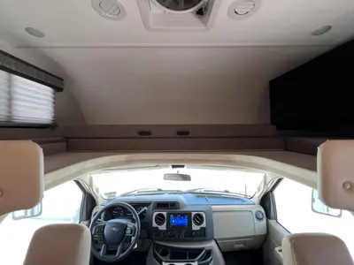 2024 Thor Motor Coach Chateau photo 4
