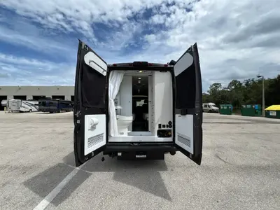 2025 Entegra Coach Ethos photo 2