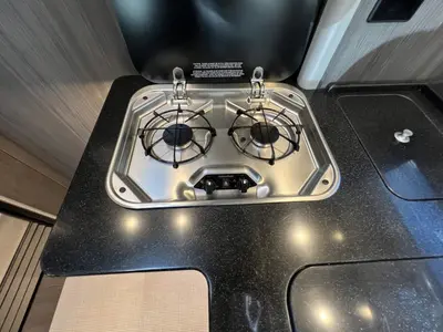 2022 Airstream Atlas photo 10