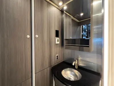 2022 Airstream Atlas photo 19