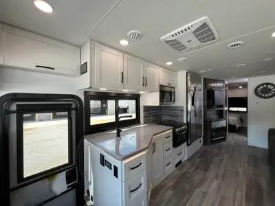 2026 Entegra Coach Vision XL photo 6