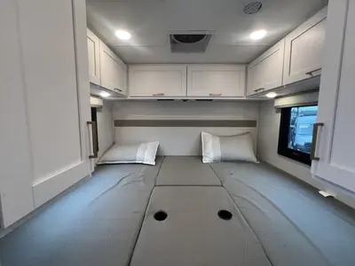 2026 Thor Motor Coach Chateau Sprinter photo 13