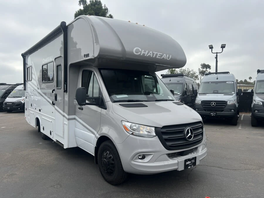 2026 Thor Motor Coach Chateau Sprinter exterior
