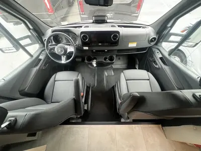 2026 Thor Motor Coach Chateau Sprinter photo 2