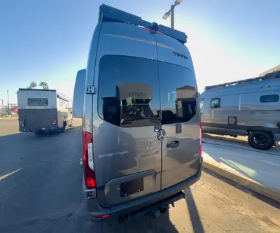 2026 Tiffin Motorhomes GH2 photo 18