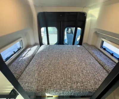2026 Tiffin Motorhomes GH2 photo 14