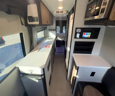 2026 Tiffin Motorhomes GH2 photo 6