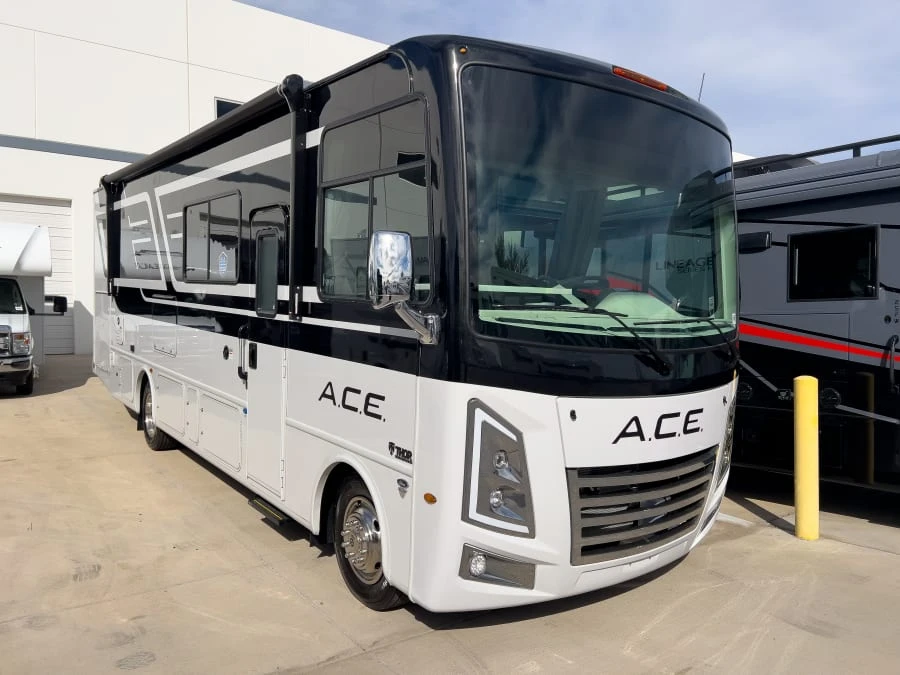 2026 Thor Motor Coach A.C.E. exterior
