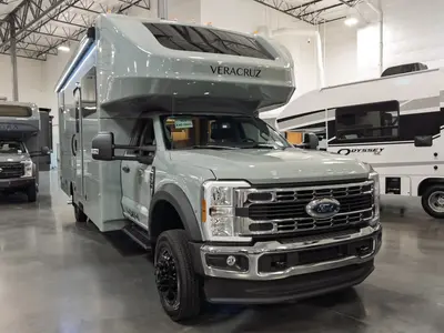 2026 Renegade Veracruz exterior