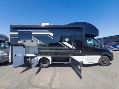 2026 Thor Motor Coach Delano photo 18
