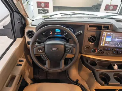 2027 Thor Motor Coach Chateau photo 3